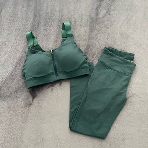 💚 Outdoor Voices Evergeen Set 💚